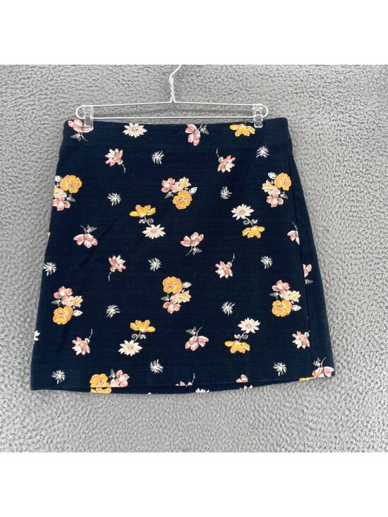 LOFT Dresses & Skirts - LOFT Skirt Womens 10 Black Multi Floral Mini Straight Pencil Knit Stretch Office